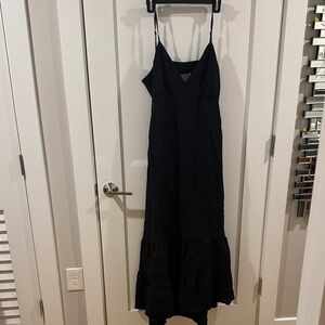 Elegant Black Maxi Dress